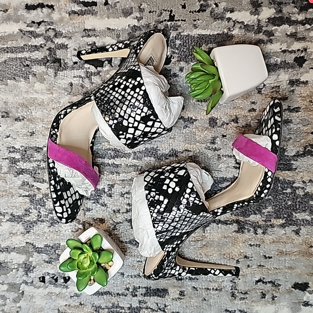 International Concepts Heels